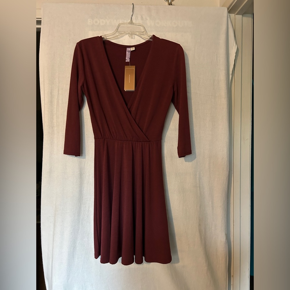 Francesca's Collections Deep Red Long Sleeve Dress